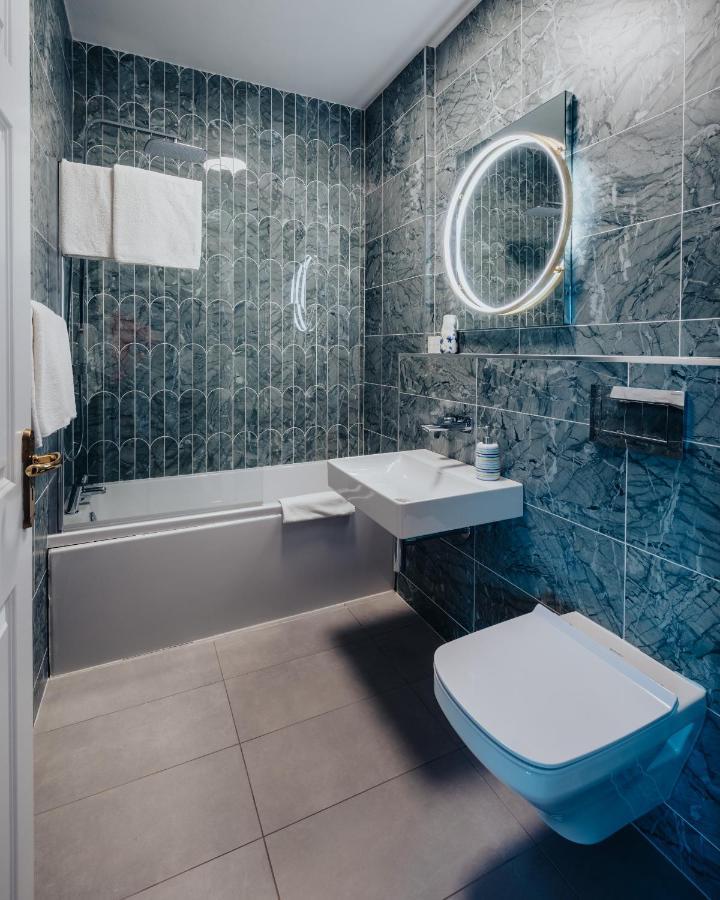 Bay View Hotel Кілкі Екстер'єр фото